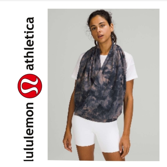 ❣️Lululemon Customizable Snap Scarf Diamond Dye Lunar Rock True Navy - Picture 15 of 15